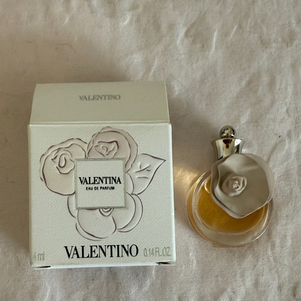 Valentino Perfume with Cream Floral Cap